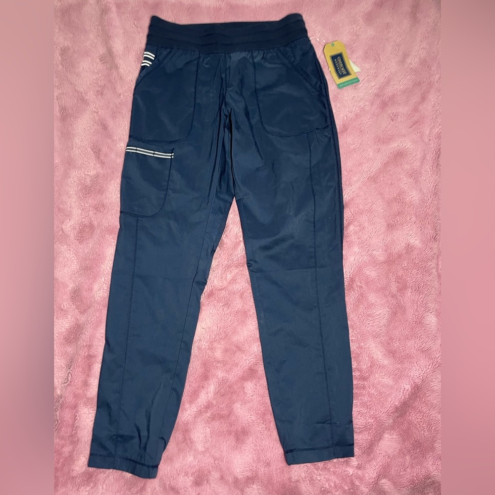 Cherokee Scrub Pants. Size Small